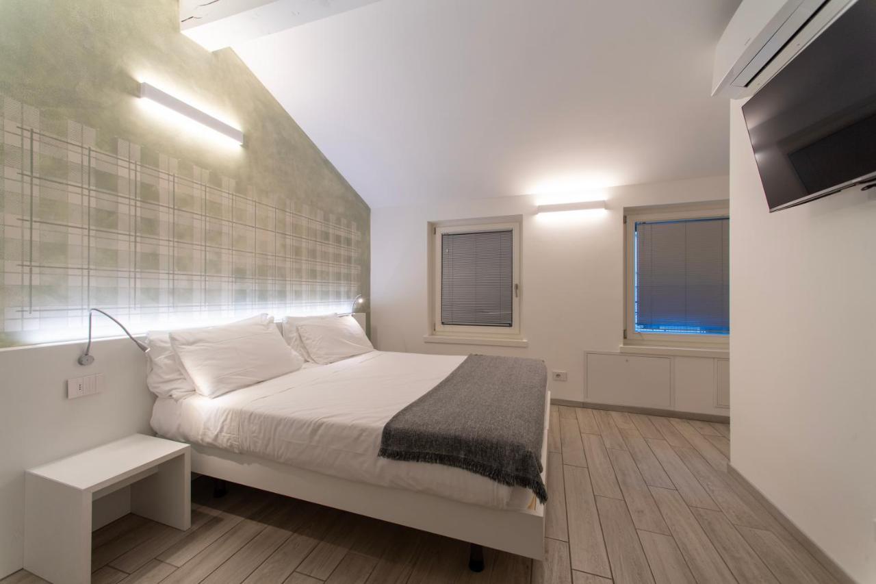 Cityu - Grazioli 27 Trento Centro Con Parcheggio Privato Gratuito 외부 사진